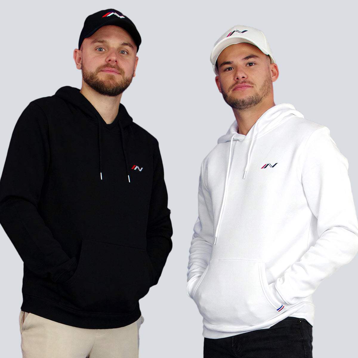 Sweat à capuche InFX Héritage homme porté (coupe oversize)